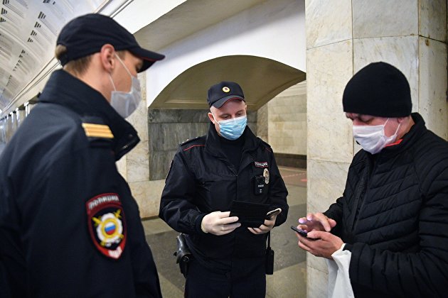 Мэр Екатеринбурга высказался по поводу отношения пассажиров к людям без масок - Транспорт Мэр Екатеринбурга высказался по поводу отношения пассажиров к людям без масок - Транспорт