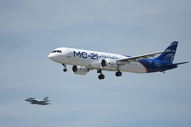 Самолет МС-21 с российскими двигателями ПД-14 совершил первый полет - Транспорт Самолет МС-21 с российскими двигателями ПД-14 совершил первый полет - Транспорт
