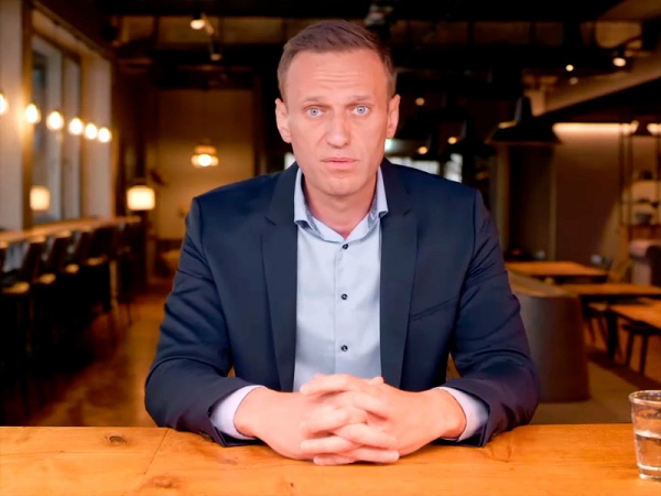 Фильм Навального о "дворце Путина" в Геленджике побил рекорд в 100 млн просмотров Фильм-расследование Фонда борьбы с коррупцией (ФБК) Алексея Навального "Дворец для Путина. История самой большой взятки", опубликованный 19 января на YouTube, набрал к четвергу, 28 января, более 100 млн просмотров