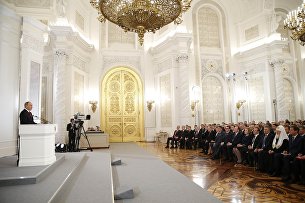 Сенаторы предлагают отменить налоги на ввоз военной продукции - Налоги Президент РФ Владимир Путин