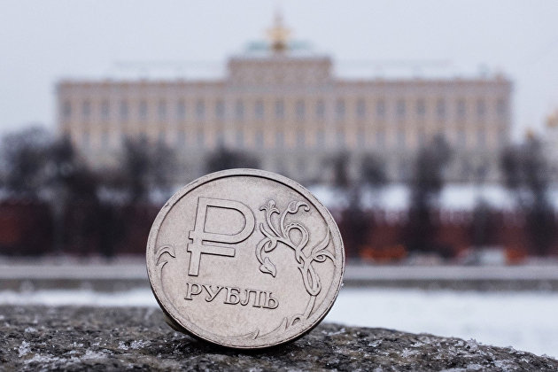 Рубль вечером падает к доллару и евро - Валюта Рубль вечером падает к доллару и евро - Валюта