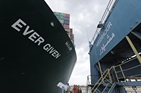 Российский рынок акций растет на поддержке нефти и рубля - Индексы В Суэцком канале продолжаются работы по разблокированию движения судов
