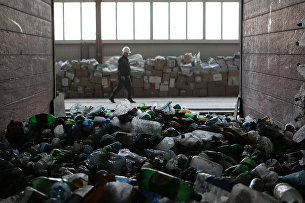 В странах ЕАЭС планируют запретить одноразовые пакеты - Макроэкономика Работа мусороперерабатывающего завода в Сочи