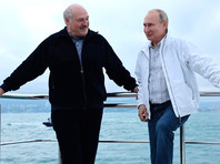 Путин и Лукашенко покатались на яхте, договорились о втором транше российского кредита в $500 млн и о новых рейсах "Белавиа" в РФ Президенты России и Белоруссии Владимир Путин и Александр Лукашенко в субботу продолжили встречу в Сочи в "неформальной обстановке"
