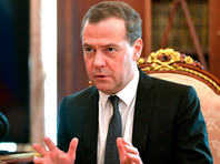 Медведев допустил введение обязательной вакцинации от коронавируса Дмитрий Медведев