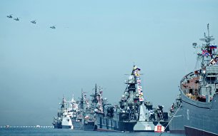 Финская разведка заявила о готовности России применять войска в Европе - Макроэкономика Корабли Черноморского флота РФ во время репетиции военного парада в Севастополе