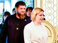 Рамзан Кадыров и министр культуры Ольга Любимова вместе снимут документальный фильм о культурных объектах Чечни Министр культуры России Ольга Любимова и глава Чечни Рамзан Кадыров станут соавторами документального фильма. Он будет посвящен памятникам истории и культуры Чечни