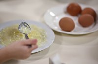 В Госдуме предложили не ставить оценки в начальных классах - Макроэкономика Организация питания в школах