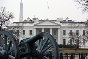 В Госдуме оценили вероятность новых санкций США против России - Мировая экономика Белый дом в Вашингтоне