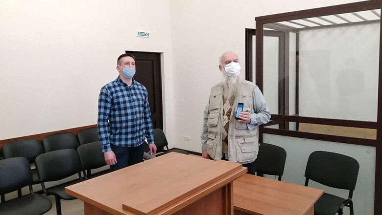 Активиста из Пензы осудили за избиение экс-полицейского, который сам на него и напал Активиста из Пензы осудили за избиение экс-полицейского, который сам на него и напал