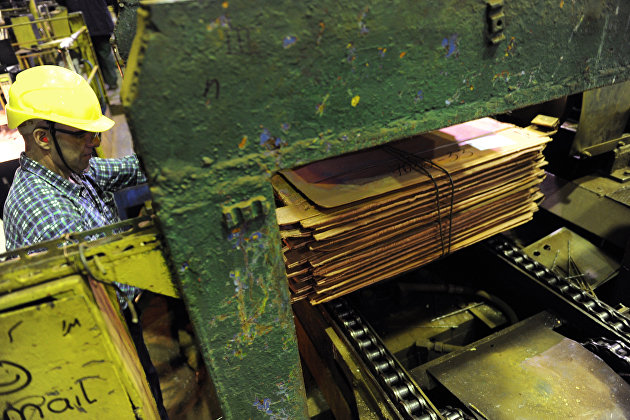Цена на медь восстанавливается после снижения на 2% за два дня - Товарно-сырьевые рынки Цена на медь восстанавливается после снижения на 2% за два дня - Товарно-сырьевые рынки