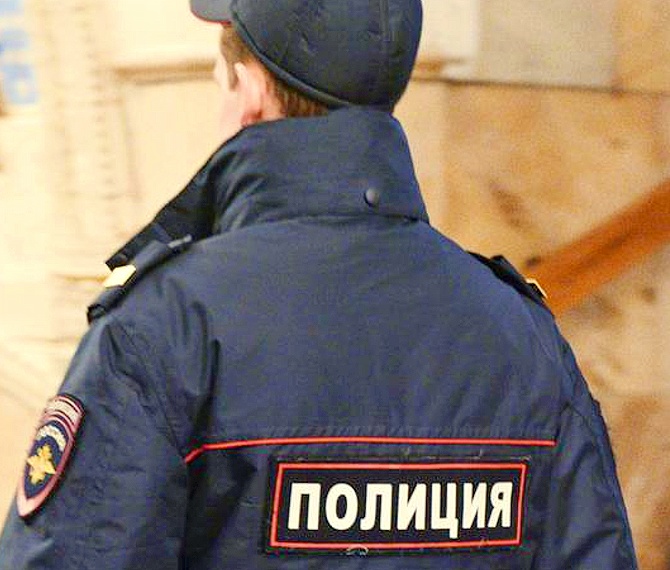 Москвичка, которую за измену выгнал муж, обвинила соседа по коммуналке в изнасиловании Москвичка, которую за измену выгнал муж, обвинила соседа по коммуналке в изнасиловании