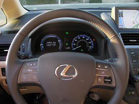 Эксперт оценил шансы снижения цен на автомобили в России в 2022 году - Авто Lexus