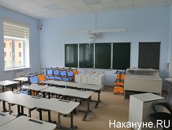 В Екатеринбурге эвакуировали более 90 школ из-за сообщений о минировании В Екатеринбурге эвакуировали более 90 школ из-за сообщений о минировании