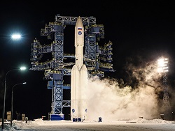 20-тонный «Персей» может обрушиться на Землю после Нового года 20-тонный «Персей» может обрушиться на Землю после Нового года