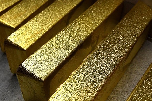 Стоимость золота падает в пятницу утром в рамках коррекции - Товарно-сырьевые рынки Стоимость золота падает в пятницу утром в рамках коррекции - Товарно-сырьевые рынки