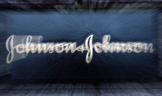 Johnson & Johnson приостанавливает ввоз средств личной гигиены в Россию - Потребрынок Johnson & Johnson приостанавливает ввоз средств личной гигиены в Россию - Потребрынок