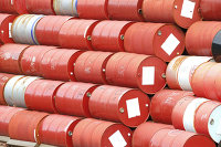 В Центробанке заявили о снижении платежей в нефтегазовой отрасли - Газ Бочки
