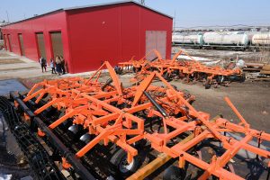 Непрофильных производителей сельхозтехники обошли господдержкой