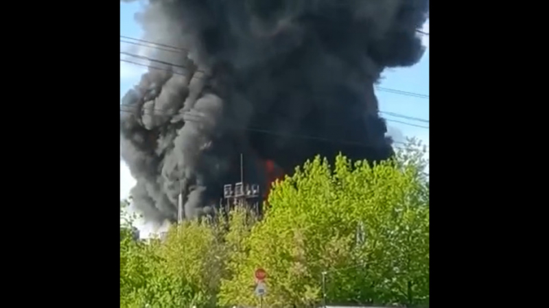 В Подмосковье произошел пожар на территории ЦАГИ В Подмосковье произошел пожар на территории ЦАГИ