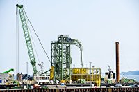 В ЕК не исключили риск полной остановки поставок российского газа - Газ Порт Мукран - логистический центр