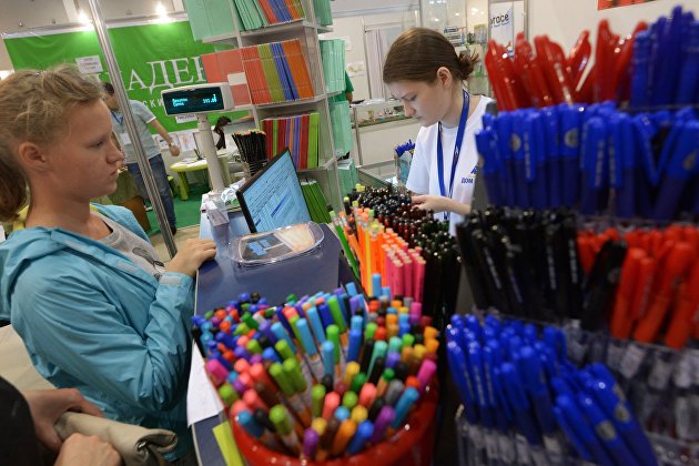 Спрогнозировано снижение цен на школьные товары на 10-15% в неделю - Потребрынок Спрогнозировано снижение цен на школьные товары на 10-15% в неделю - Потребрынок