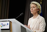ЕК предлагает санкции против "десятков" физлиц и юрлиц России, пишут СМИ - Макроэкономика Председатель Европейской комиссии Урсула фон дер Ляйен