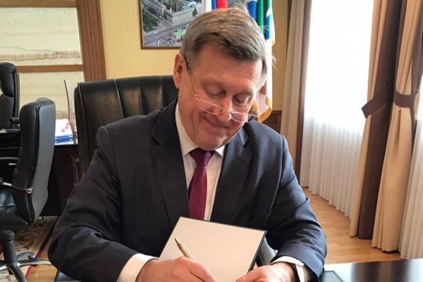 Карусель, уголовные дела и субботники: чем запомнился новосибирцам Локоть на посту мэра Чем запомнился новосибирцам Локоть на посту мэра