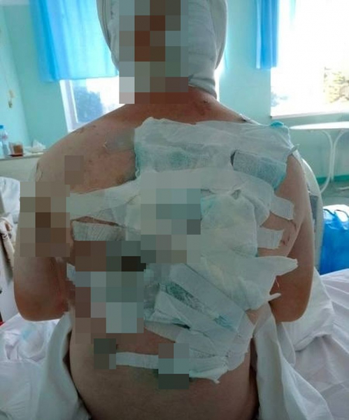 «Хотели, чтобы он страдал и умер»: подростки устроили казнь однокласснику из-за 15 тысяч рублей под Новосибирском Подростки устроили казнь однокласснику из-за 15 тысяч рублей под Новосибирском