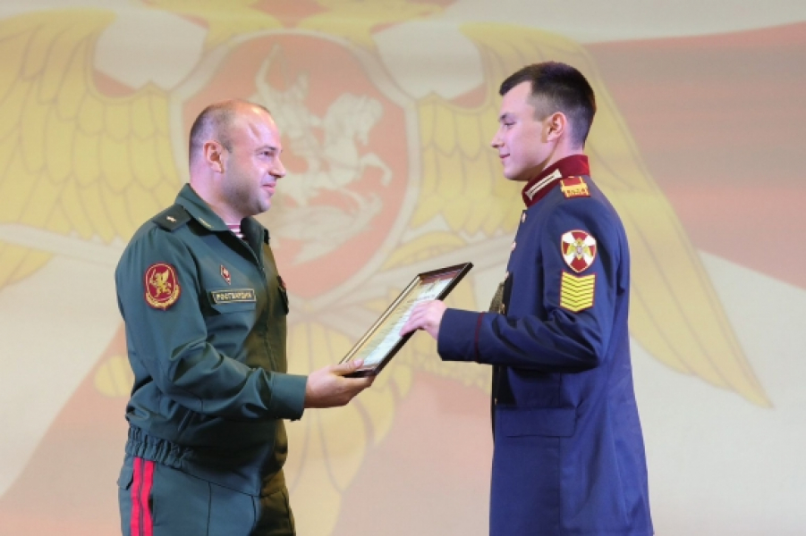 Преподавателям Московского президентского кадетского училища Росгвардии вручены ведомственные награды Преподавателям Московского президентского кадетского училища Росгвардии вручены ведомственные награды