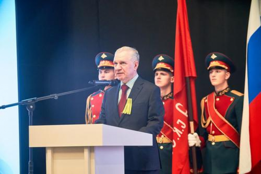 Общероссийский патриотический форум прошел в Петербурге Общероссийский патриотический форум прошел в Петербурге