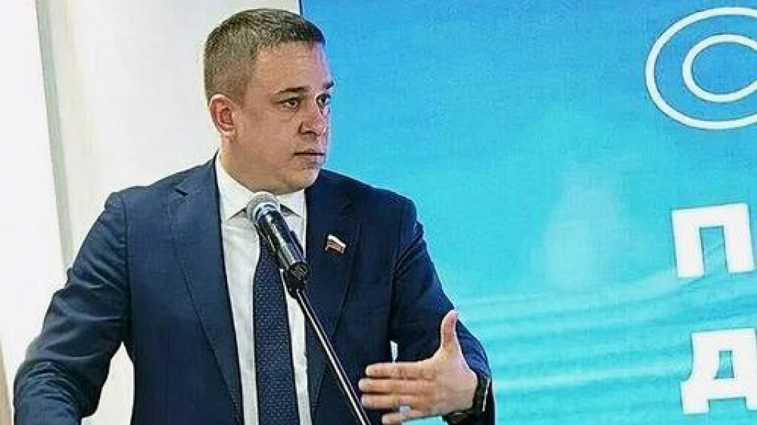Деятельность МФО (микрофинансовых ростовщиков) в который уже раз предложили полностью запретить Деятельность МФО (микрофинансовых ростовщиков) в который уже раз предложили полностью запретить