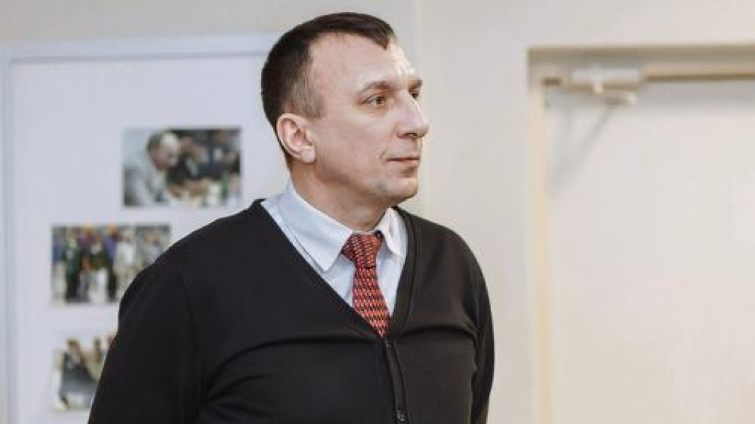 «Оптимизировали» бюджет министерства обороны в собственные карманы на 9 миллиардов «Оптимизировали» бюджет министерства обороны в собственные карманы на 9 миллиардов